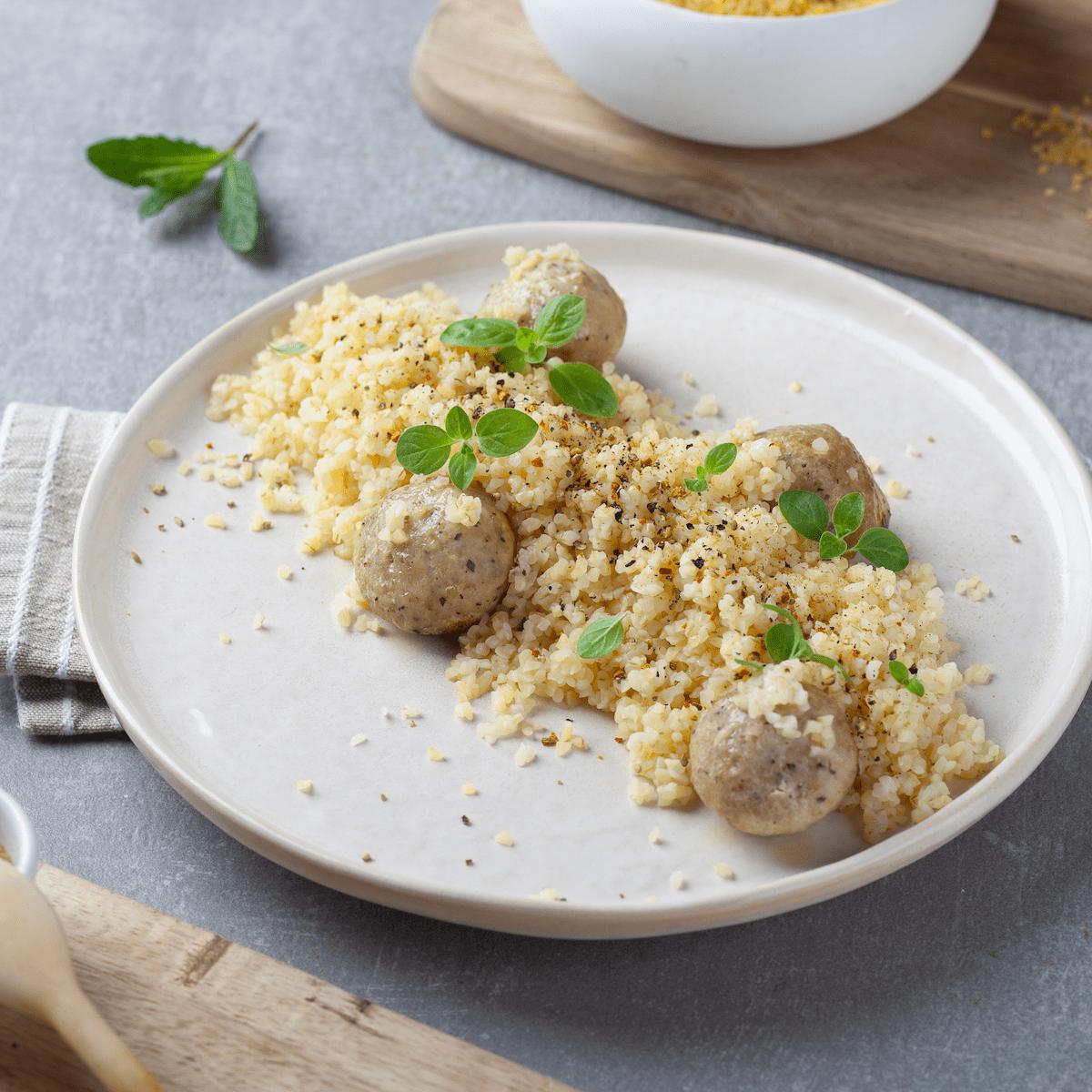 Bulgur with maroccan meatballs