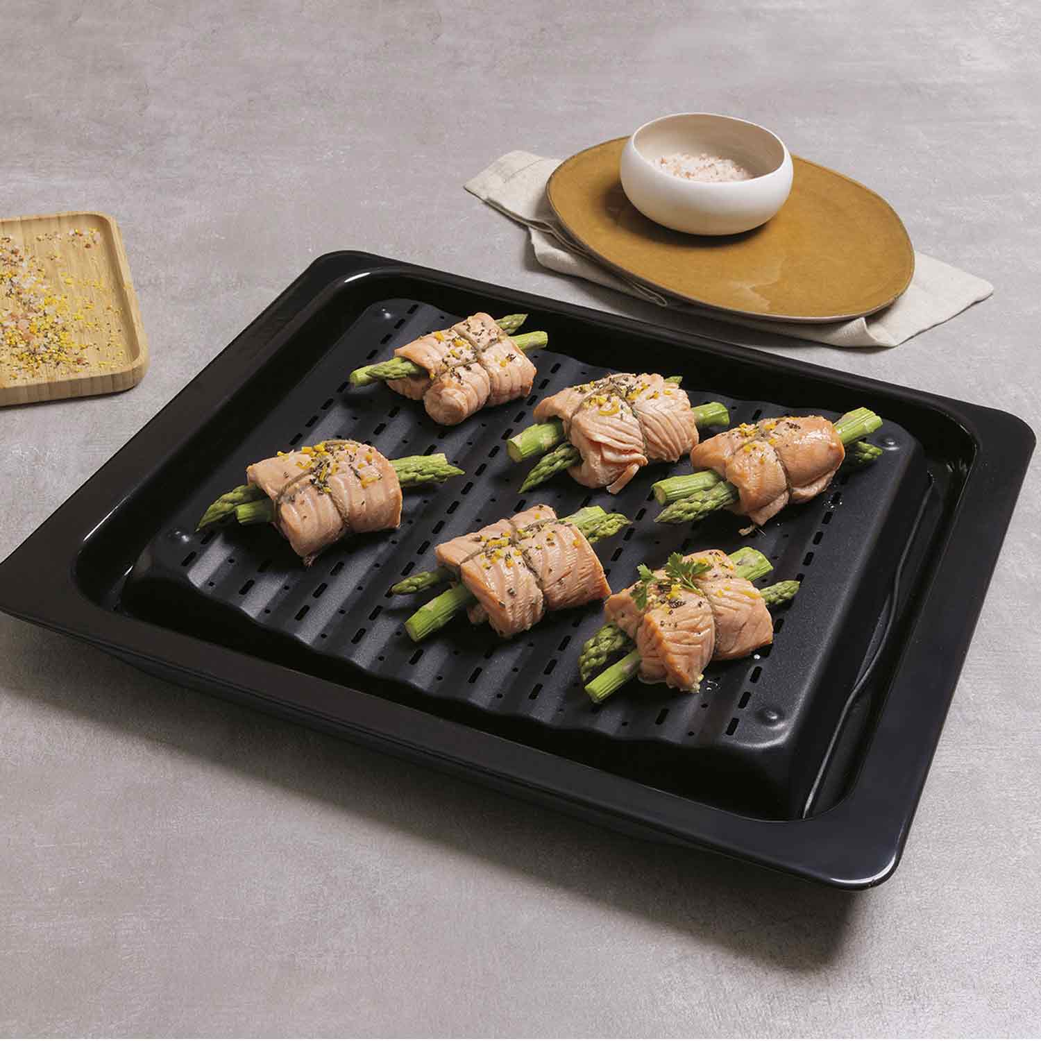 Haier Universal 2in1 BBQ and Steam Cooking Oven Tray
