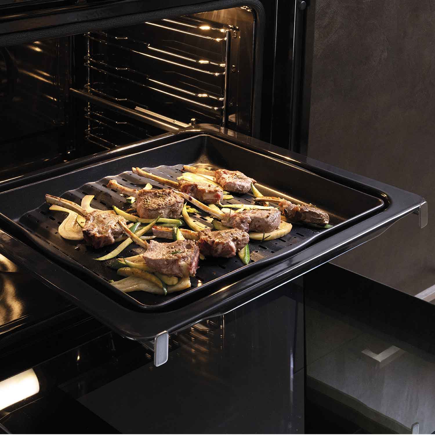 Haier Universal 2in1 BBQ and Steam Cooking Oven Tray